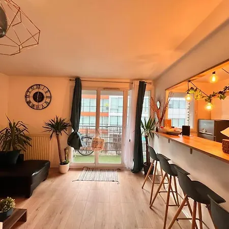Chic & Spacieux-paris A Porte-au Pied Du Metro 14 Appartement Saint-Ouen (Seine-Saint-Denis)